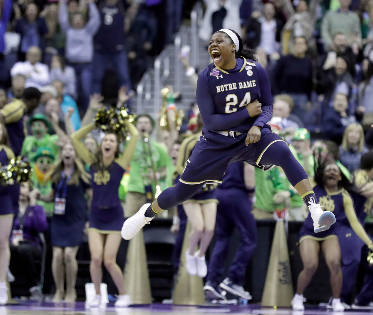 Arike Ogunbowale - Notre Dame game winner